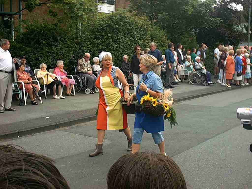 Umzug am 7.7.2002